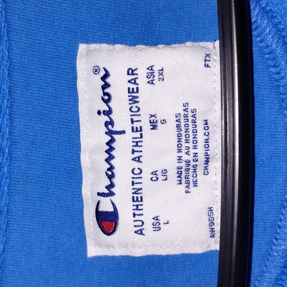 EUC Men's Champion half zip sweater - Picture 5 of 12